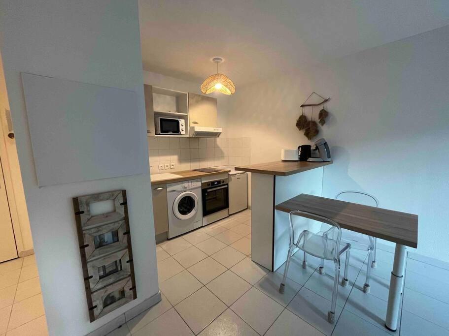 Appartement Cosy, Calme, Lumineux, Balcon, Parking ซาร์ลา-ลา-กาเนดา ภายนอก รูปภาพ